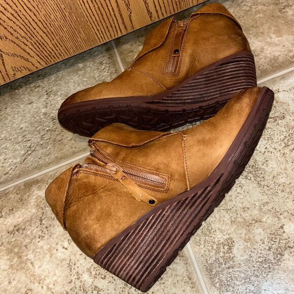 Brown Ankle Boots - Picture 8 of 11
